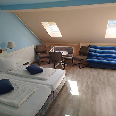 Hotel Elisenhof Кемниц Екстериор снимка